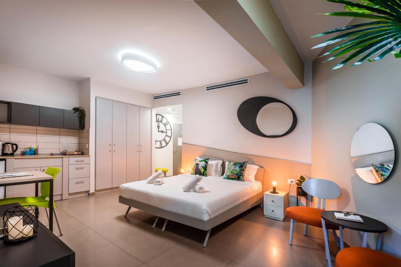 Almogim Suites Eilat Hotel (Adults Only) Bagian luar foto